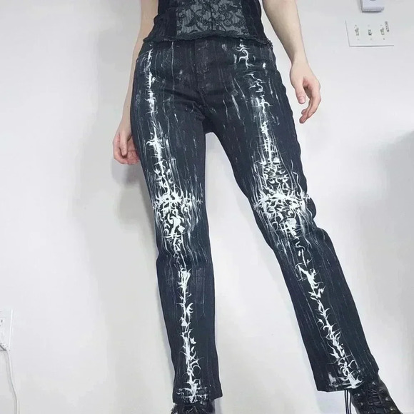 Gothic & grunge black and white abstract hand-painted straight-legged jeans - Picture 4 of 16